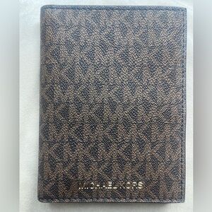 NWOT Michael Kors Dark Brown Monogram Card Holder